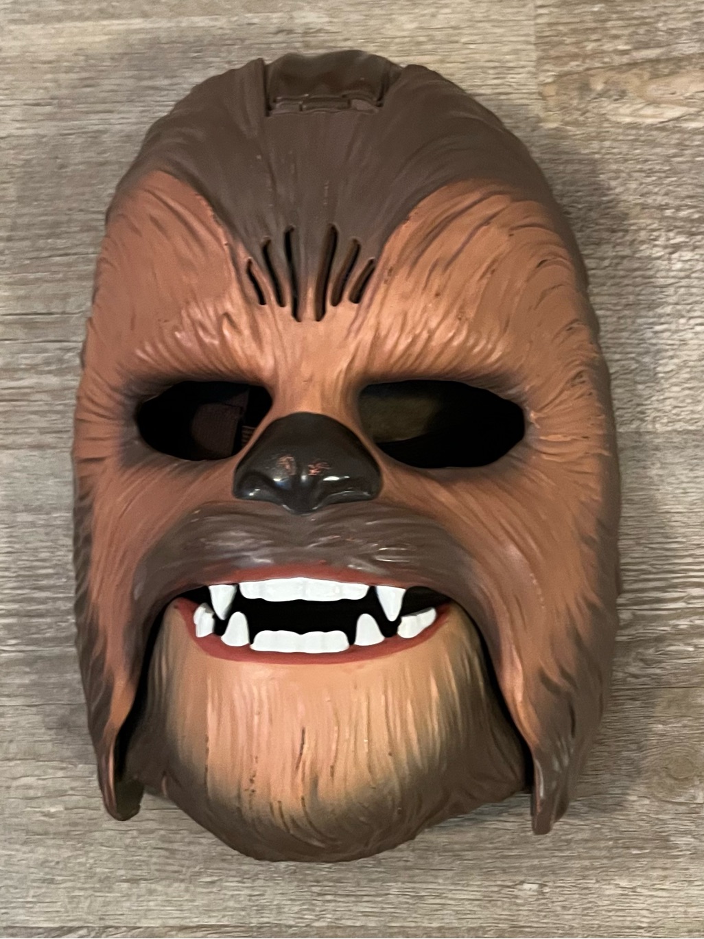 Hasbro Star Wars Chewbacca Talking Full Face Costume Mask